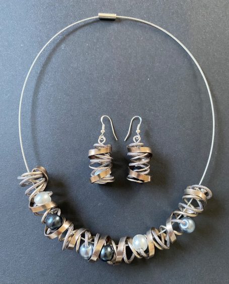 Schmuckset Helix mit Glasperlen Schmuckset Helix