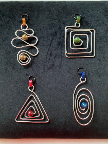 Kettenanhänger Kraft der Elemente Kettenanhänger Kraft der Elemente